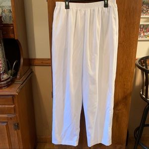 New Alfred Dunner Pants woman’s size 18 Petite